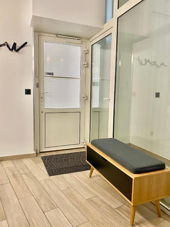 Appartement Republique Paris Luaran gambar