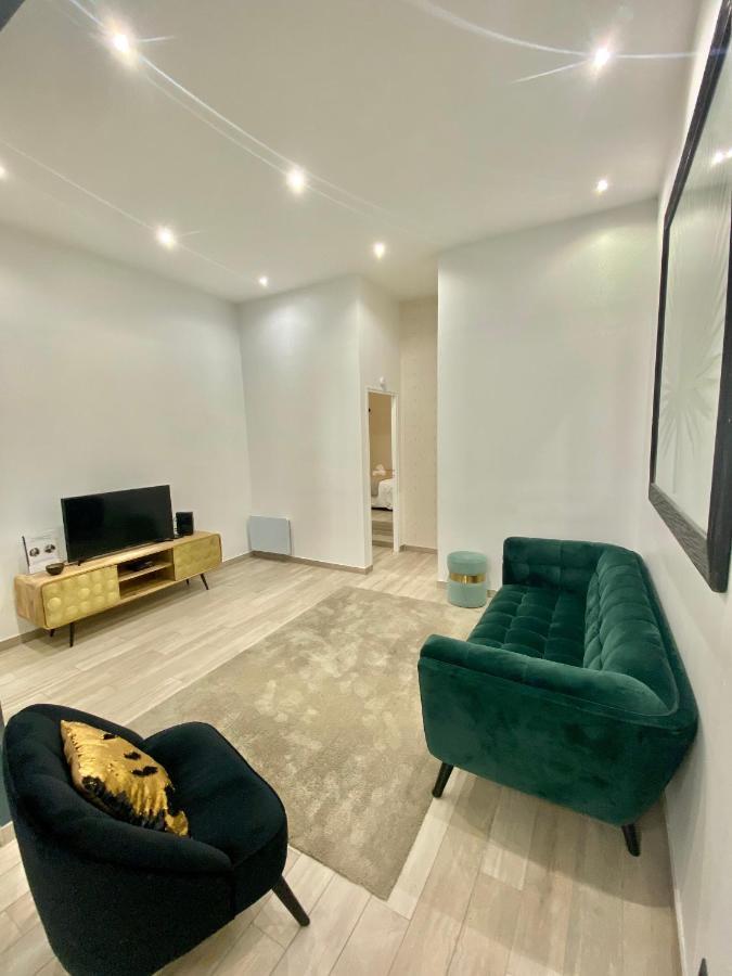 Appartement Republique Paris Luaran gambar