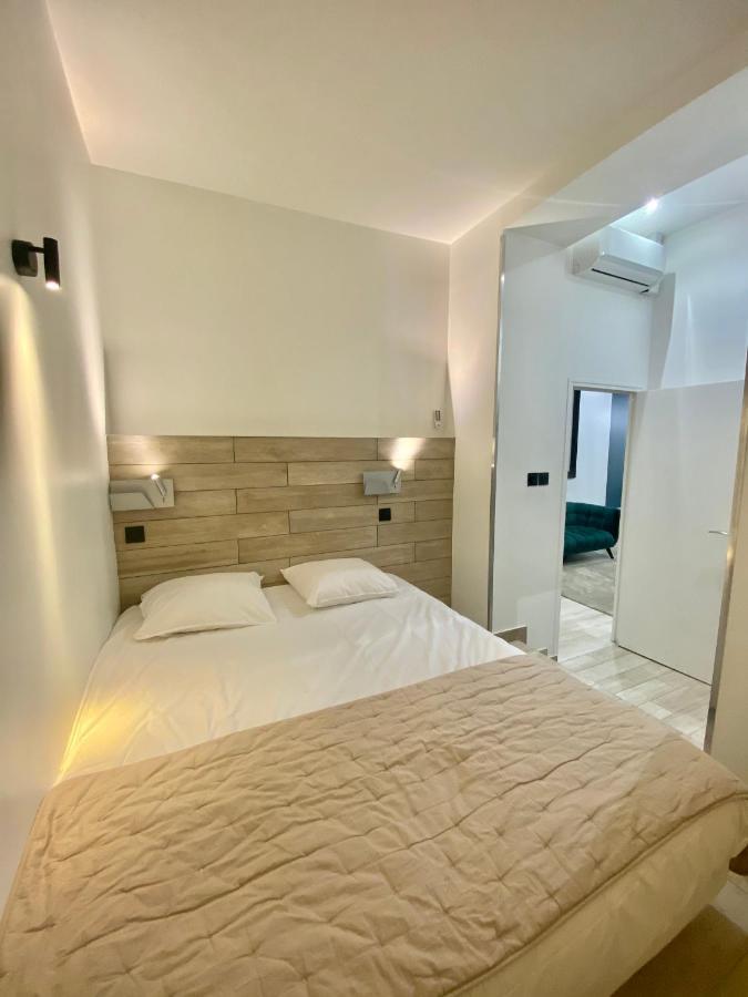 Appartement Republique Paris Luaran gambar